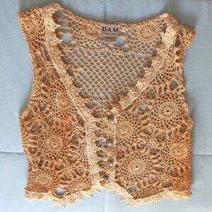 DAM AMERICAN CONCEPTS Crochet Lace Boho Vest Size S 100% Cotton Tea Stained